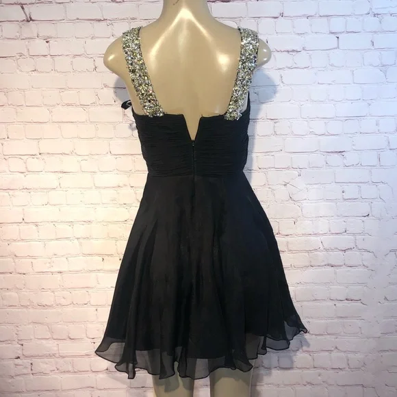 Black Sherri Hill halter cocktail dress w rhinestones - Picture 4 of 7